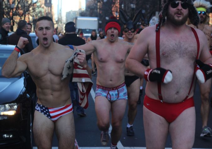 boston-santa-speedo-run-december-10-2016-15