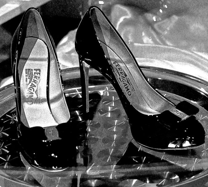 salem-peabody-essex-shoe-exhibit-4