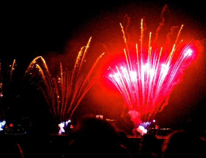 cambridge charles river fireworks 21