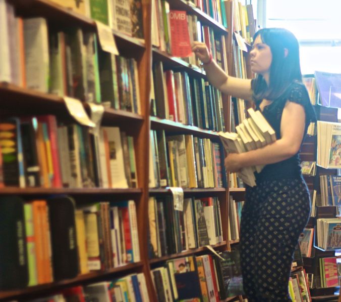 cambridge harvard book store people 1