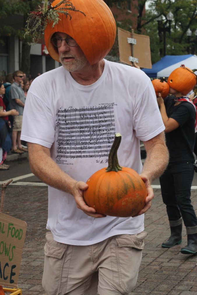 boston honkfest october 8 parade 21