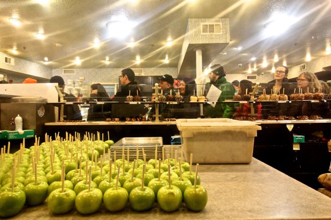 st augustine historical district candy shop apples