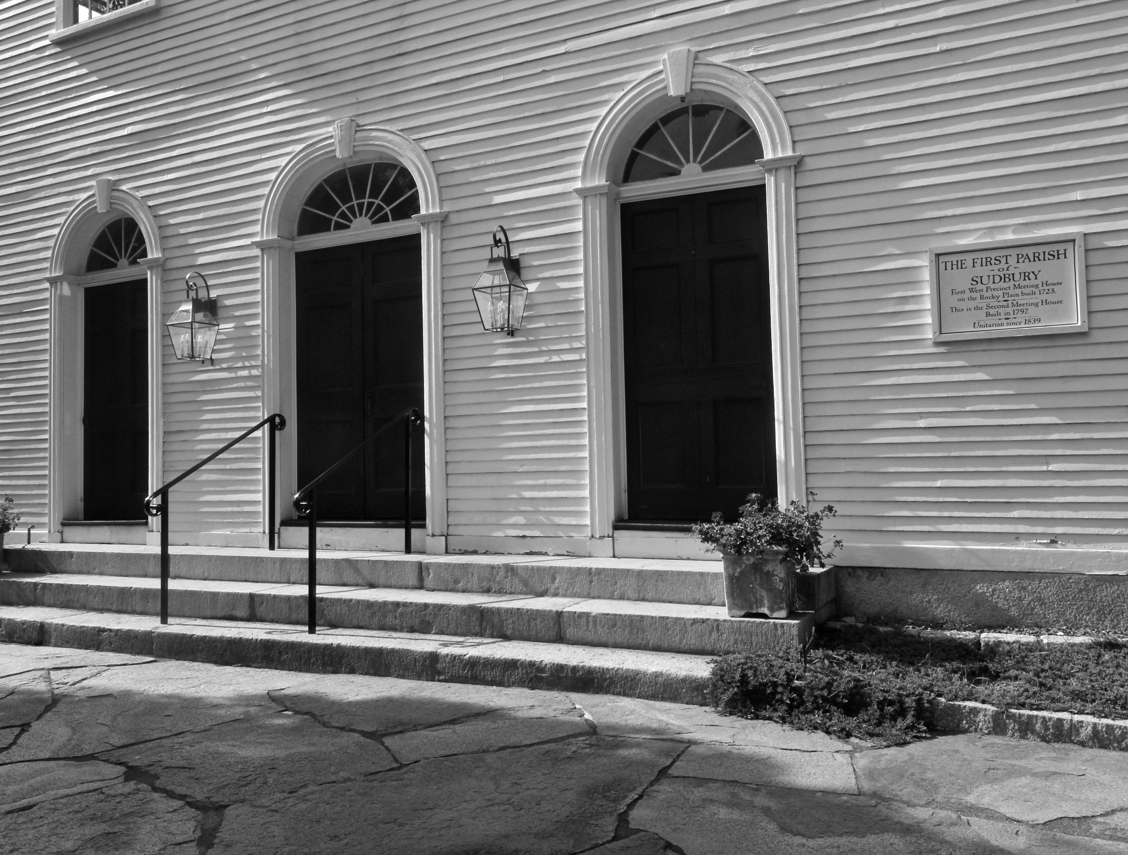 sudbury first unitarian church black white entry